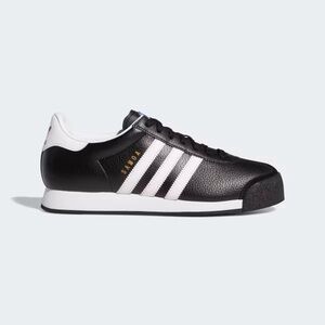 Adidas Samoa’s brand new in box. Size 6.5 (women). Never worn.